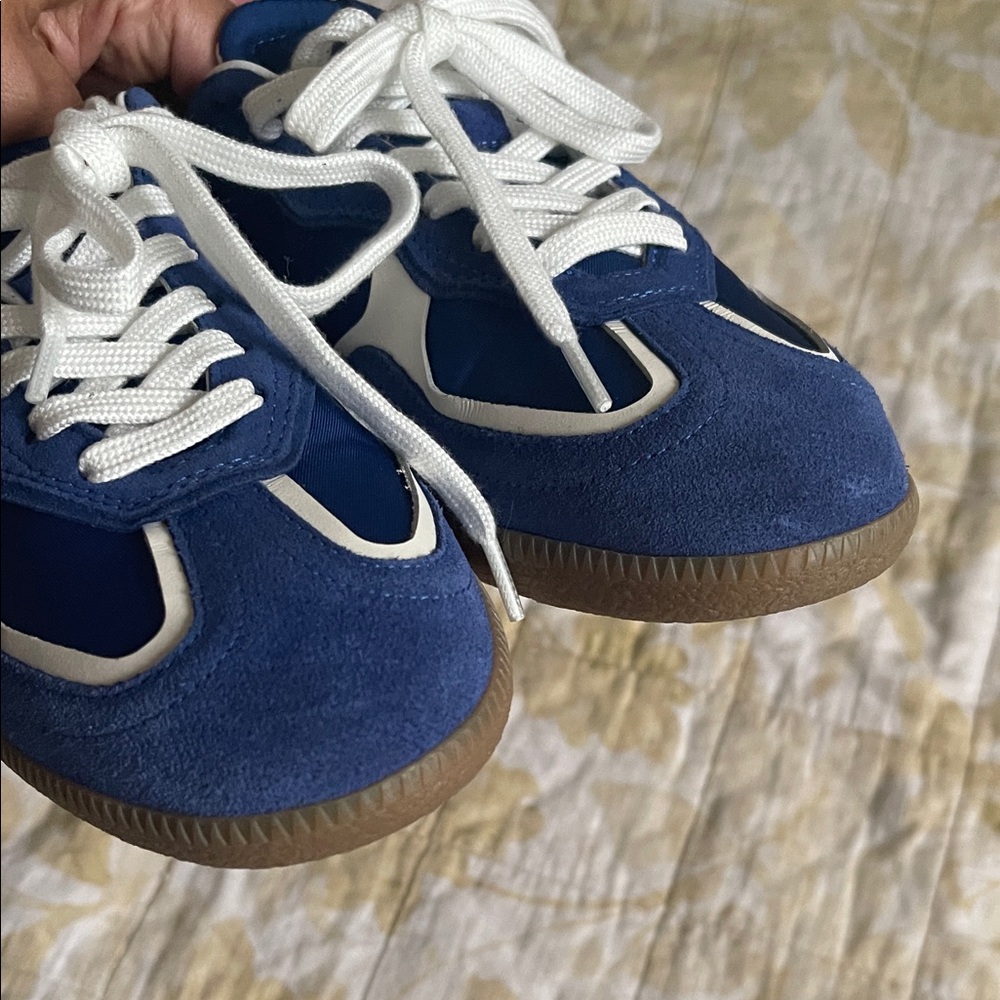 ALOHAS Women's Tb.490 Rife Sneakers Blue and White Sneakers 6.5 US New no box - Picture 3 of 5